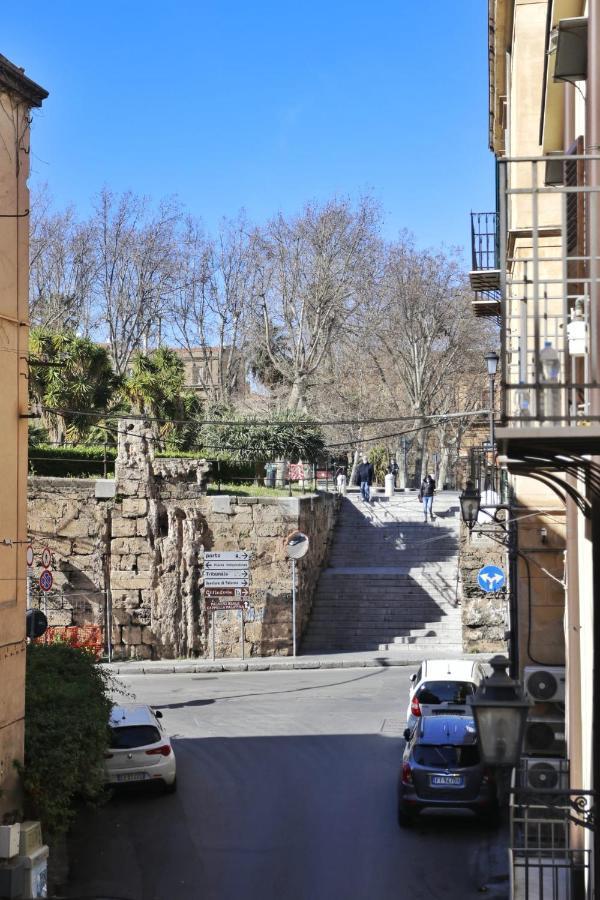 Casa Palazzo Reale Villa Palermo Bagian luar foto